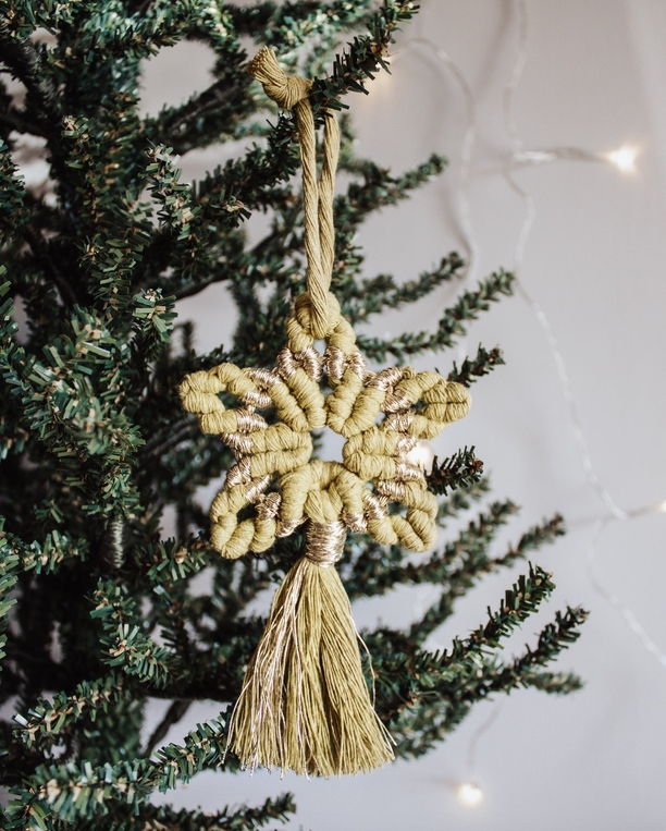 Modern Bo Studio Studio Macrame Star Ornament
