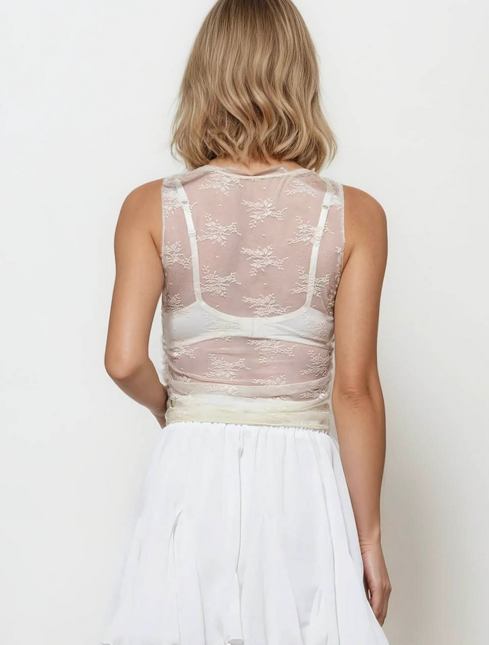 Sweetkama Sleeveless Lace Top