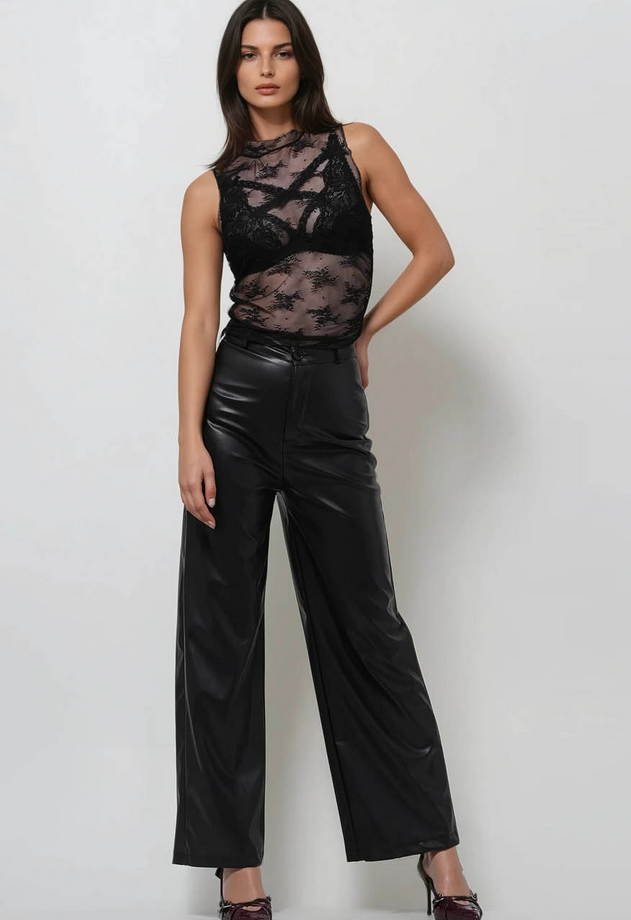 Sweetkama Sleeveless Lace Top