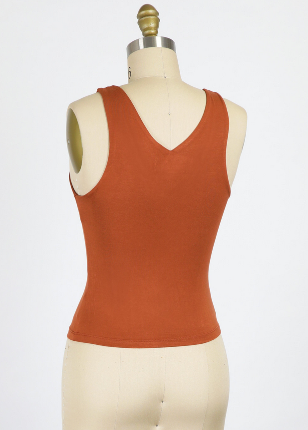 Final Touch Lined Modal V Tank