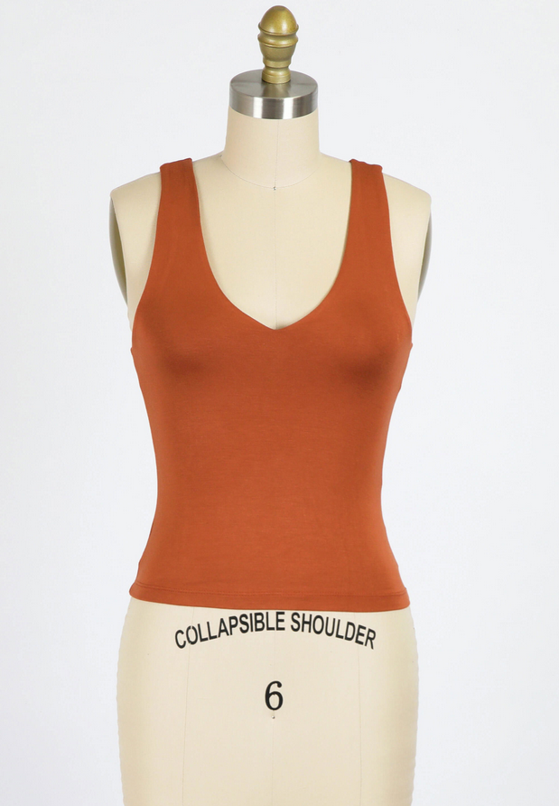 Final Touch Lined Modal V Tank