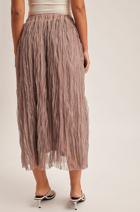 Hem & Thread Crinkled Mesh Midi Skirt