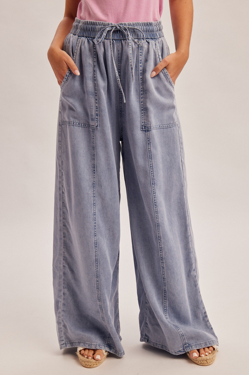 Hem & Thread Patch Pocket Chambray Pants