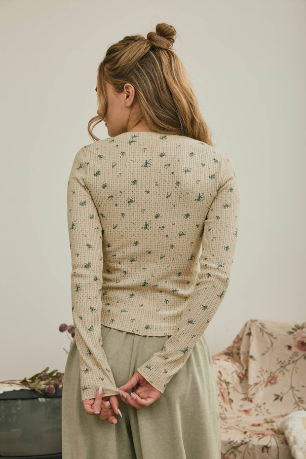 Blu Pepper Floral Waffle Knit