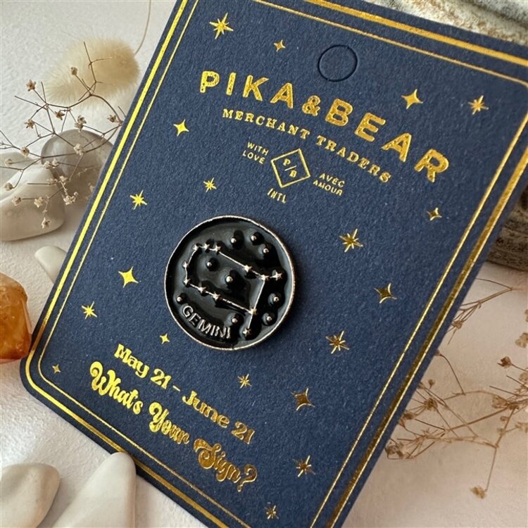 Pika & Bear Épinglette signe astrologique