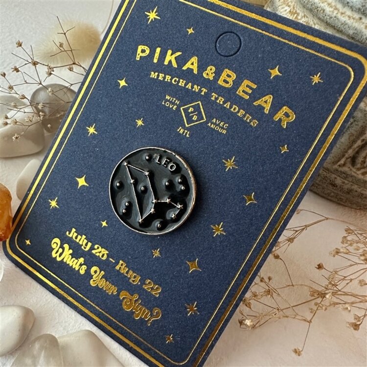 Pika & Bear Épinglette signe astrologique