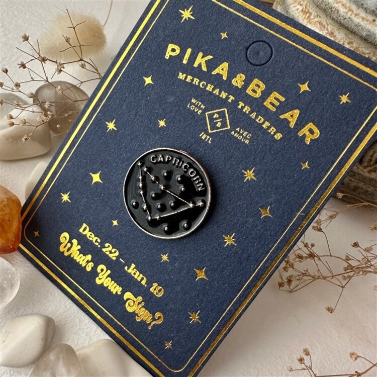 Pika & Bear Épinglette signe astrologique