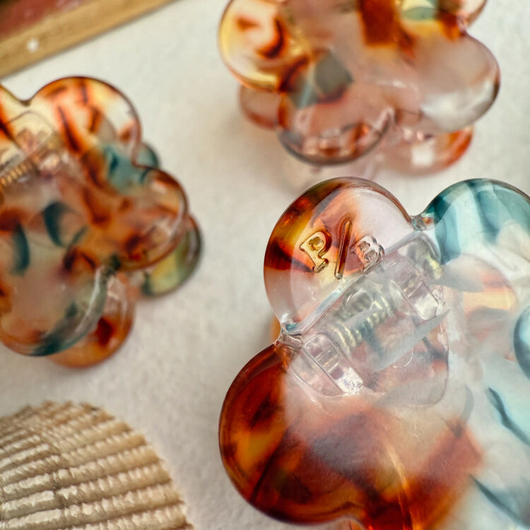 Pika & Bear Pince à cheveux - Mini fleur - Poipu