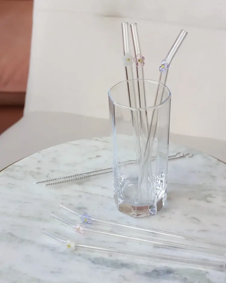 Moi d'abord Ensemble de pailles fleurs