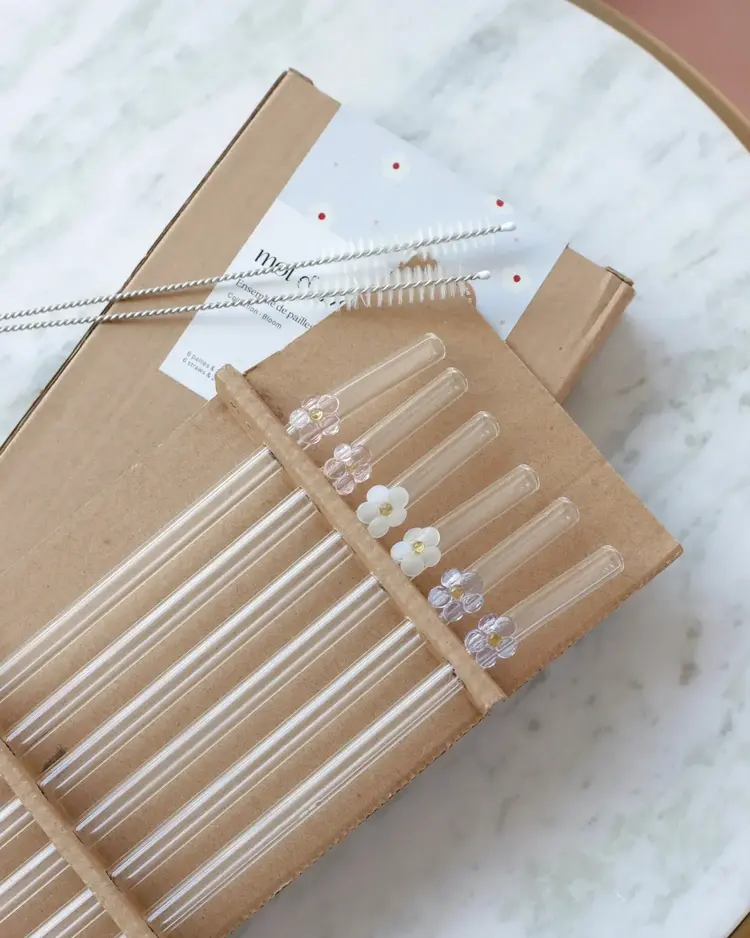 Moi d'abord Ensemble de pailles fleurs