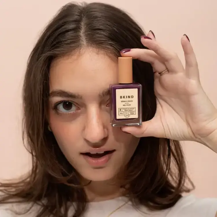 BKIND Vernis à ongles - Su'a brosse