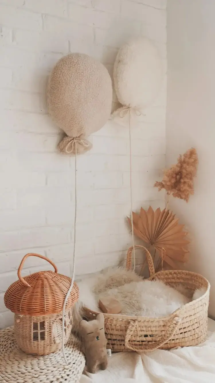 The Butter Flying Coussin ballon - Beige