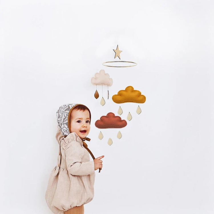 The Butter Flying Mobile nuage et étoile - Terra