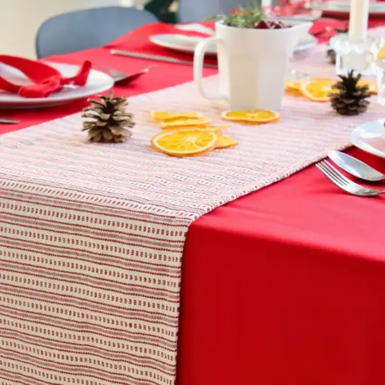 Next Chance Chemin de table - Broderie rouge sur fond crème