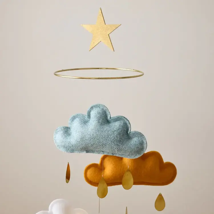 The Butter Flying Mobile nuage et étoiles or - Sauge vintage