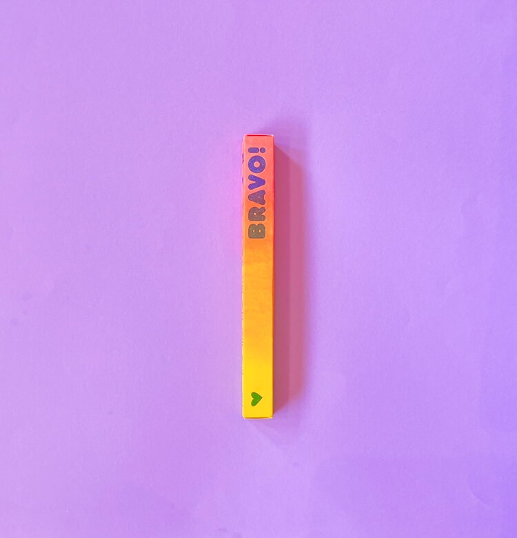 Pink Stories Chandelle - Bravo!