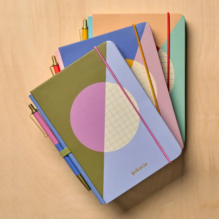 Kikkerland Mini carnet et stylo - Quadrillé