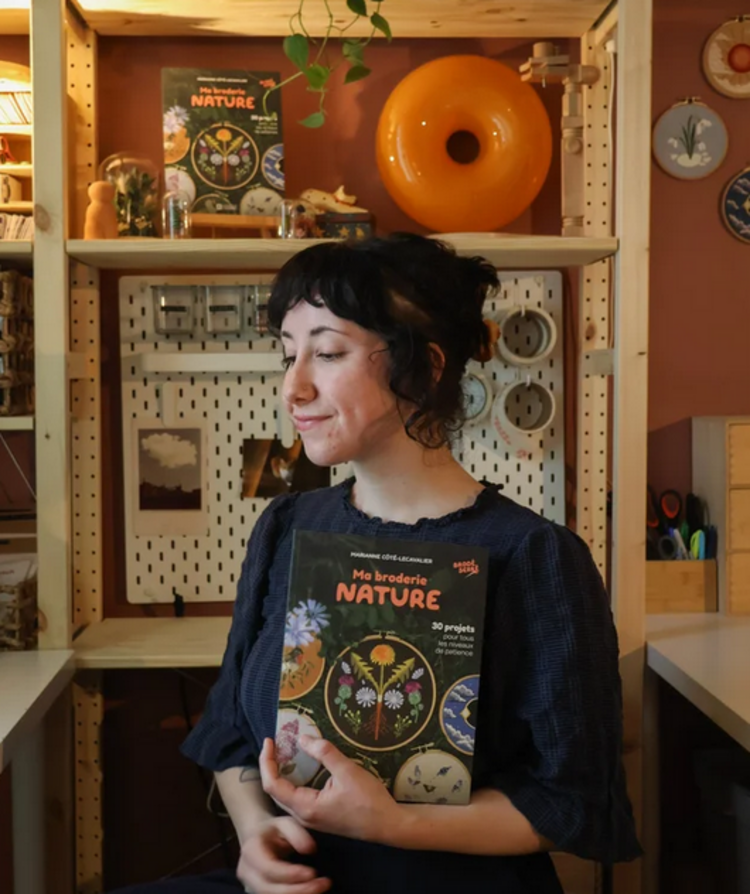 Brodé Serré Livre - Ma broderie nature - 30 projets pour tous les niveaux de patience