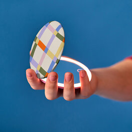 Kikkerland Miroir de poche à DEL - Quadrillé