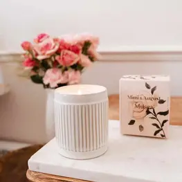 Mimi & August Bougie - Musea - 8 oz