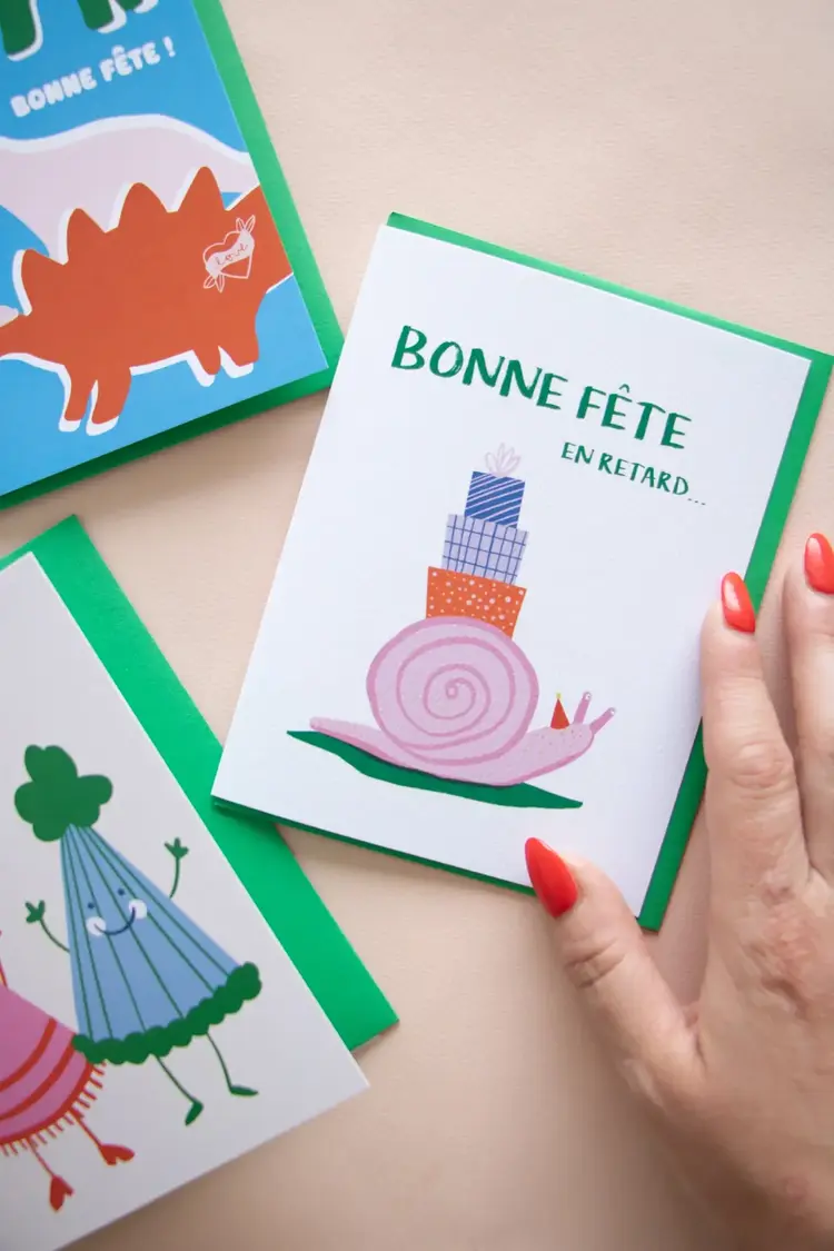 Boucle et Papier Carte de souhaits - Bonne fête en retard - Escargot