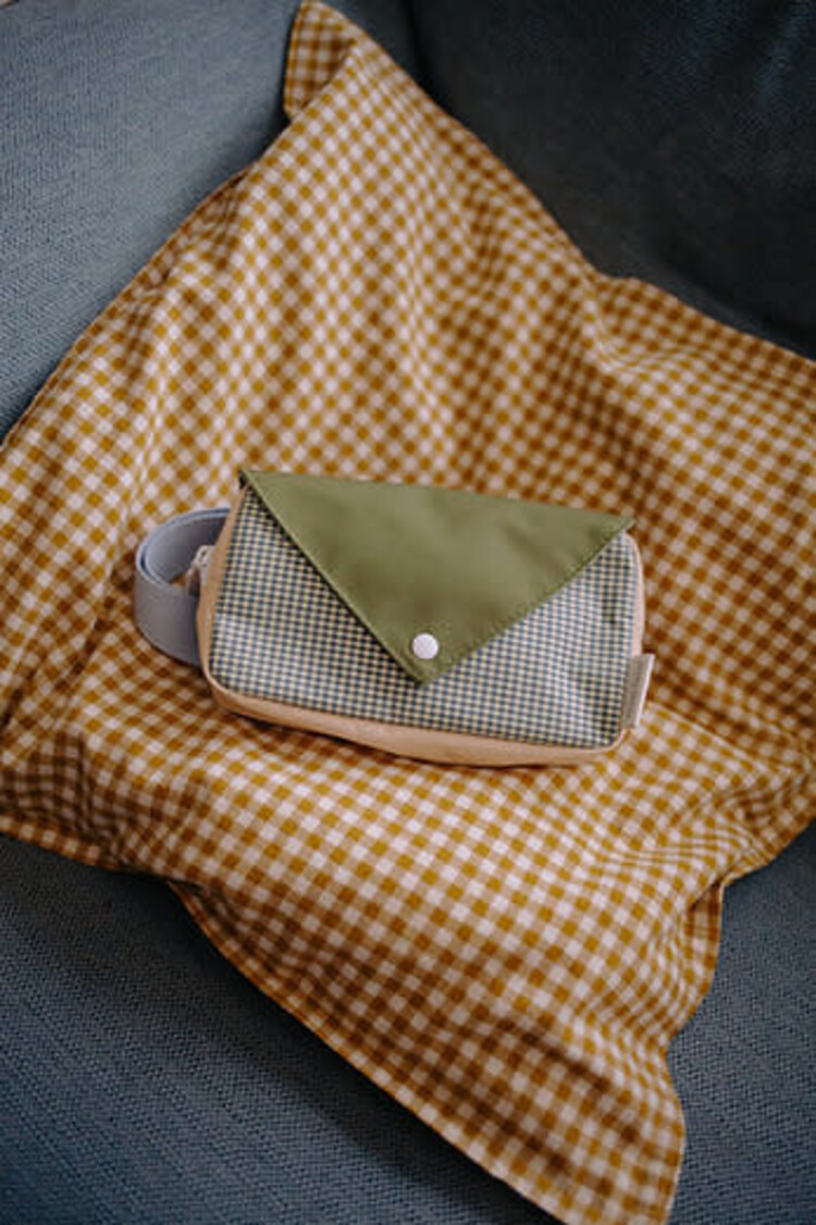 Sticky lemon Sac banane - Enveloppe - Vert prairie