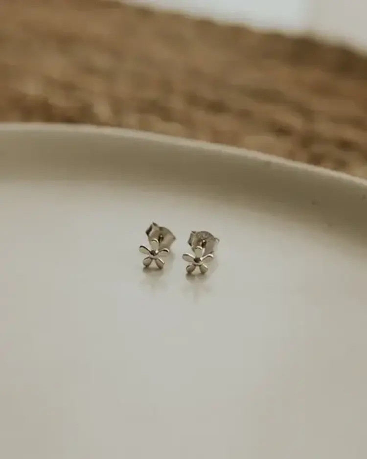 Soha & Co. Boucles d'oreilles - Camélia - Argent