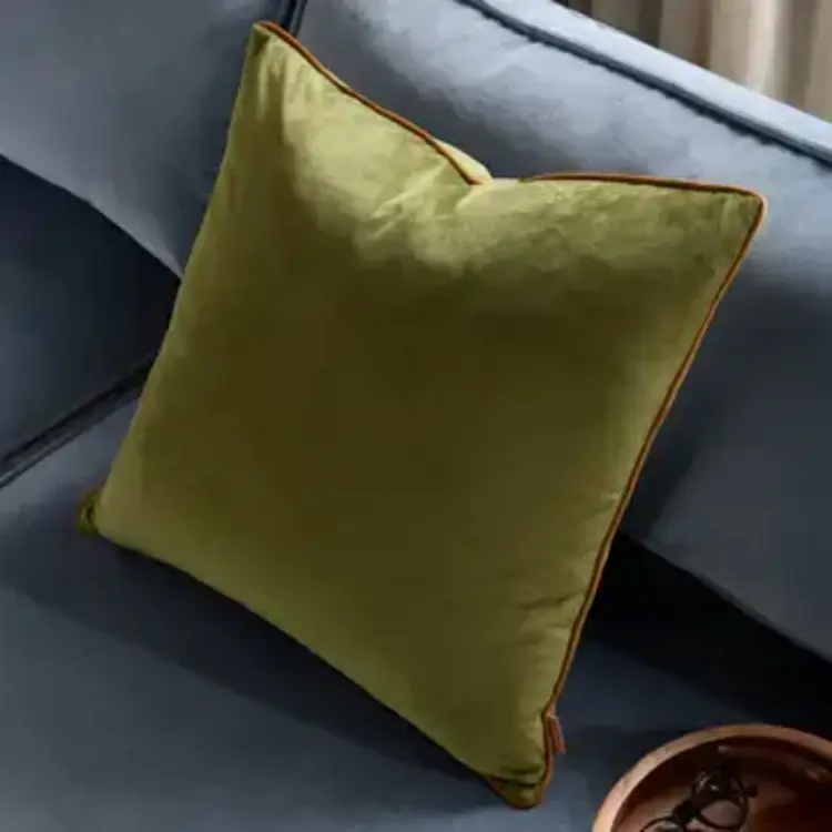 Riva Home Coussin en Velours Meridian - Olive & Gingembre