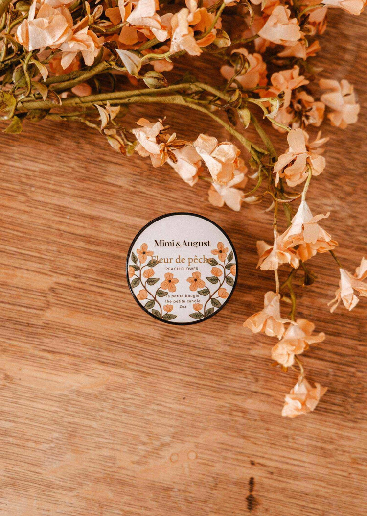 Mimi & August Bougie - Fleur de pêche 2 oz