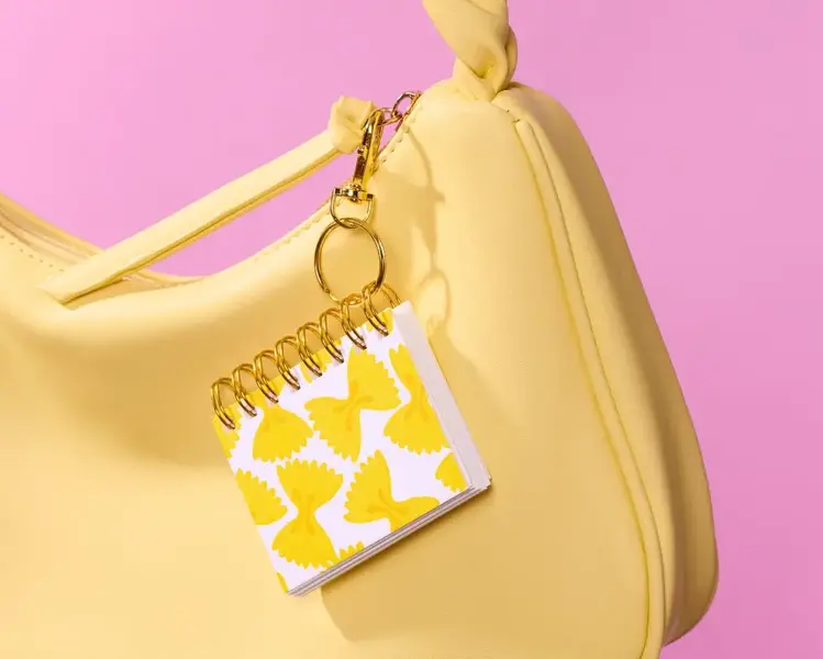 And Here We Are Breloque pour sac mini-carnet - Farfalle