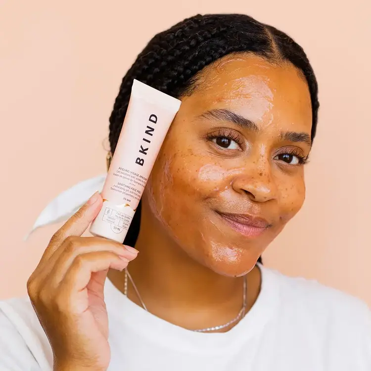 BKIND Masque visage exfoliant apaisant avec AHA