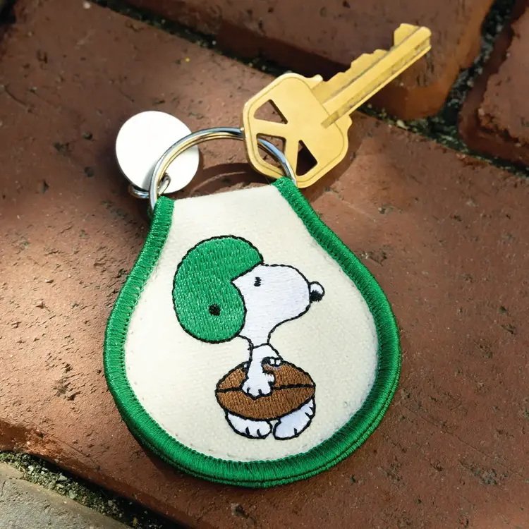 Three Potato Four Porte-clés - Snoopy football