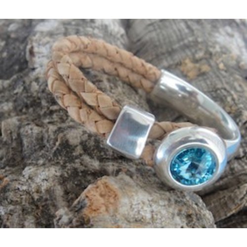 CORK TREE DESIGNS CORK SWAROVSKI BRACELET CORK TREE DESIGNS CORK SWAROVSKI BRACELET