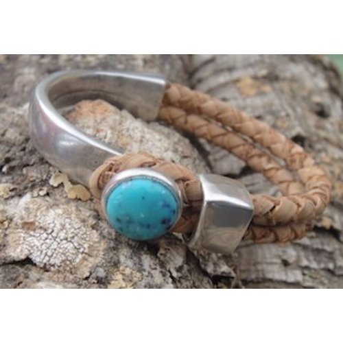 CORK TREE DESIGNS CORK & TURQUOISE BRACELET CORK TREE DESIGNS CORK & TURQUOISE BRACELET