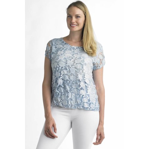 TEMPO PARIS FLORAL APPLIQUE TOP TEMPO PARIS FLORAL APPLIQUE TOP