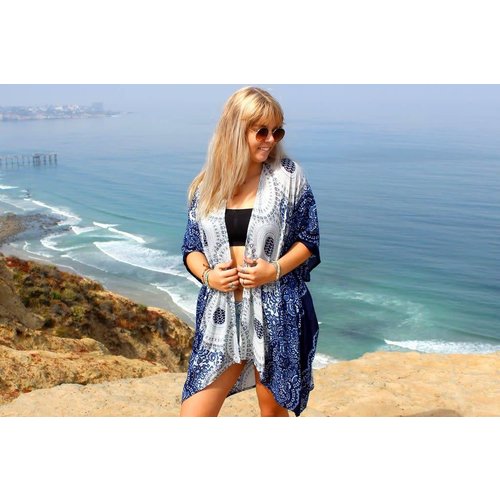 LOTUS AND LUNA CAPE COD KIMONO LOTUS AND LUNA CAPE COD KIMONO