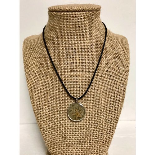 BEACH JEWELRY DESIGNS SAND & STARFISH PENDANT BEACH JEWELRY DESIGNS SAND & STARFISH PENDANT