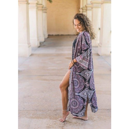 LOTUS AND LUNA BALOS MANDALA MAXI KIMONO LOTUS AND LUNA BALOS MANDALA MAXI KIMONO