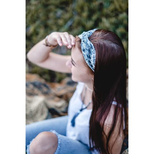 LOTUS AND LUNA SANTA BARBARA TWIST HEADBAND LOTUS AND LUNA SANTA BARBARA TWIST HEADBAND