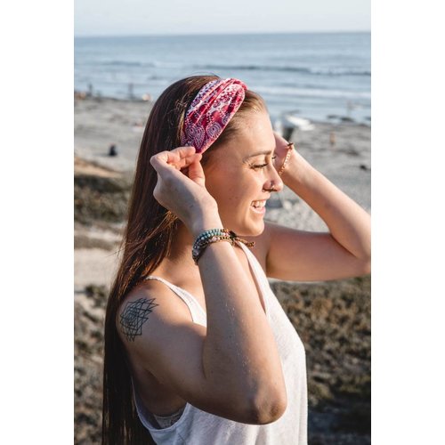 LOTUS AND LUNA SAN NICOLAS TWIST HEADBAND LOTUS AND LUNA SAN NICOLAS TWIST HEADBAND