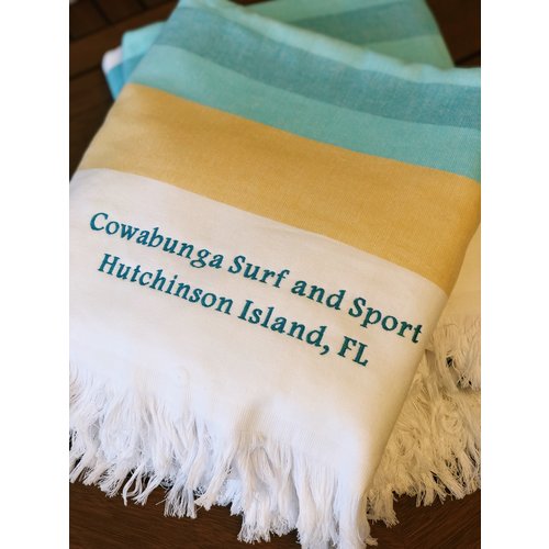 NOSTALGIC EMBROIDERED TOWEL, CORAL/TURQ NOSTALGIC EMBROIDERED TOWEL, CORAL/TURQ