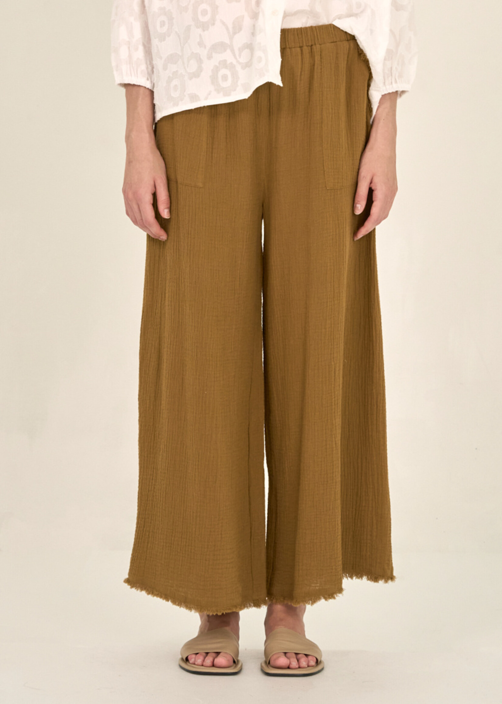 Key Biscayne Gauze Pants  Gauze pants, Soft surroundings pants, Over 60  fashion