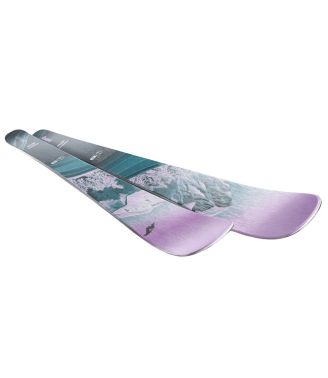 Nordica, Santa Ana 92 2025