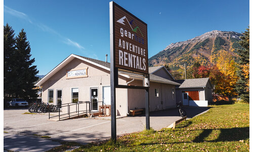 RETAIL ASSOCIATE - CONSIGNMENT