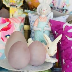 20393c-pk 7.5" pink frosted glass standing egg
