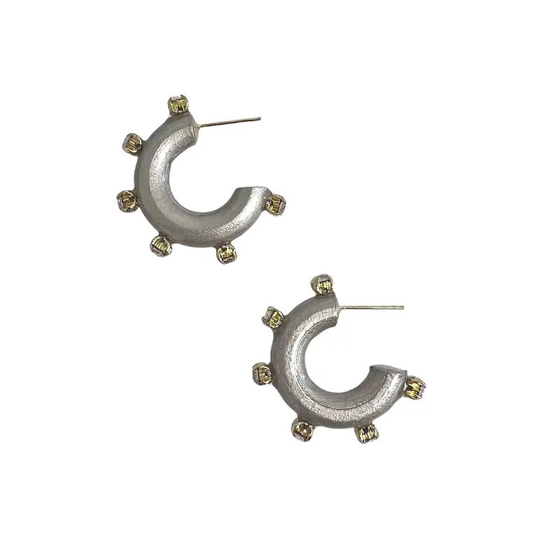 Champagne - Elizabeth Huggies