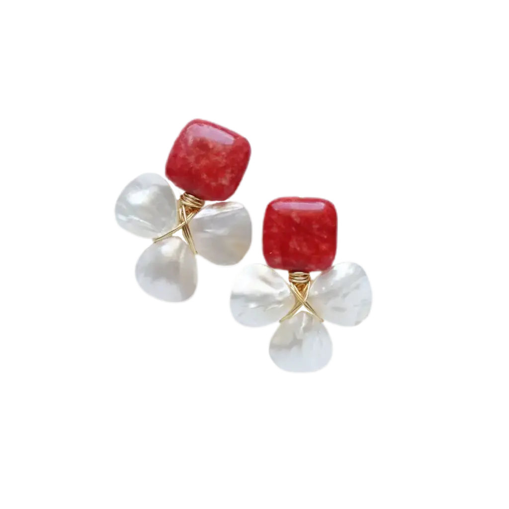 Callie Cloverleaf Dangle Red