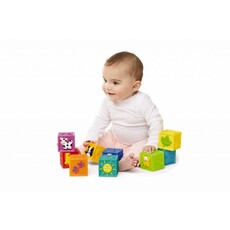 EPOCH EVERLASTING PLAY Squeak 'n Stack Blocks