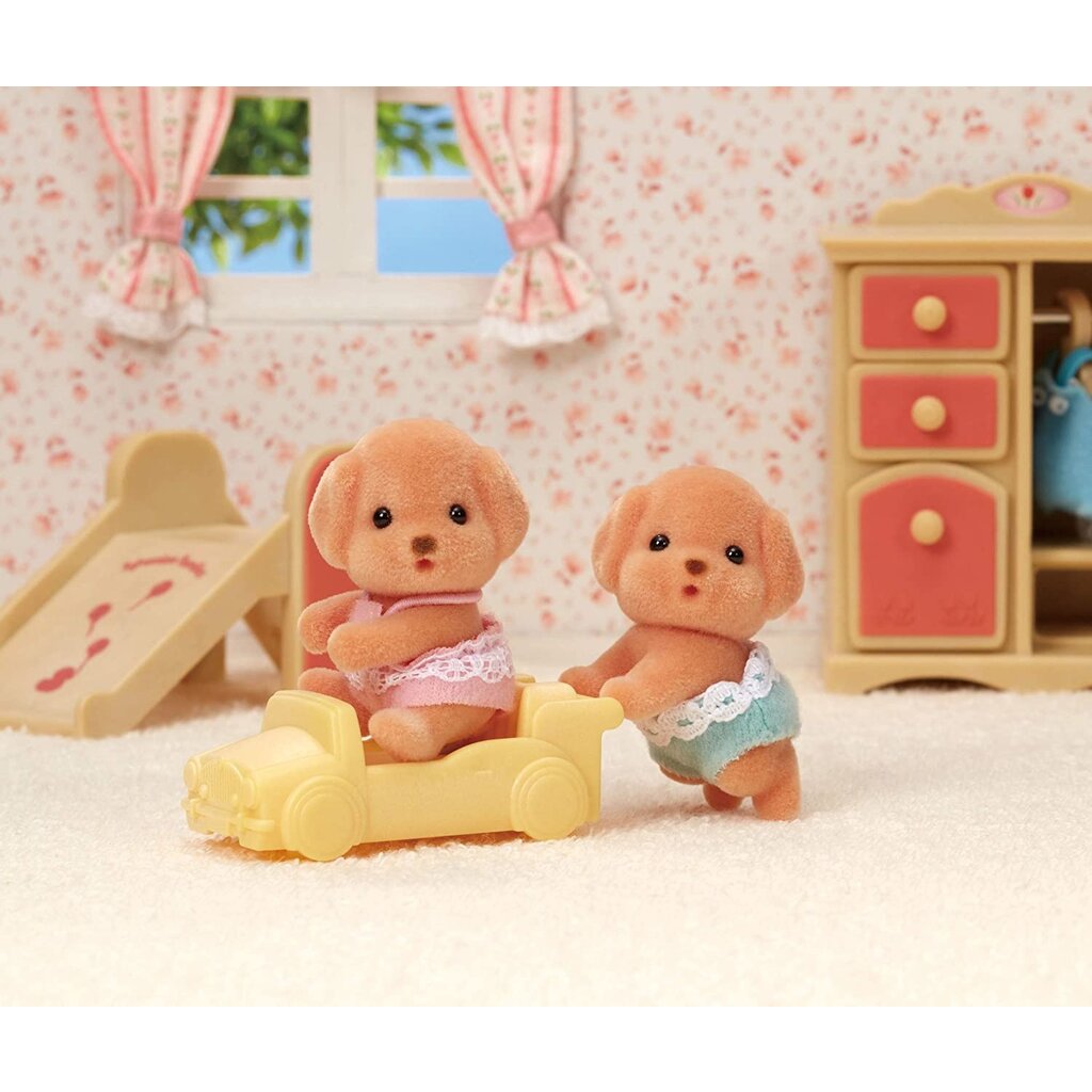 INTERNATIONAL PLAYTHINGS CC Toy Poodle Twins