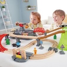 HAPE INTERNATIONAL Railway Bucket-Builder-Set DS *In Store Pickup Only*